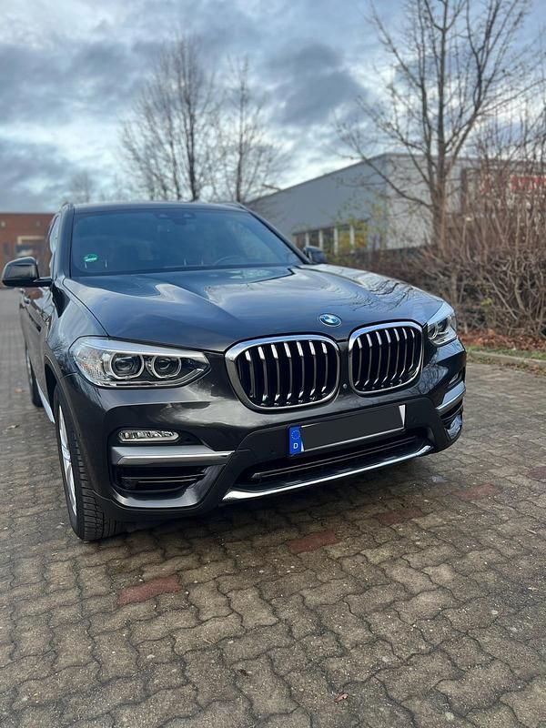 Gebraucht BMW X3 184 PS (135 kW) 2019 Andere farben SUV