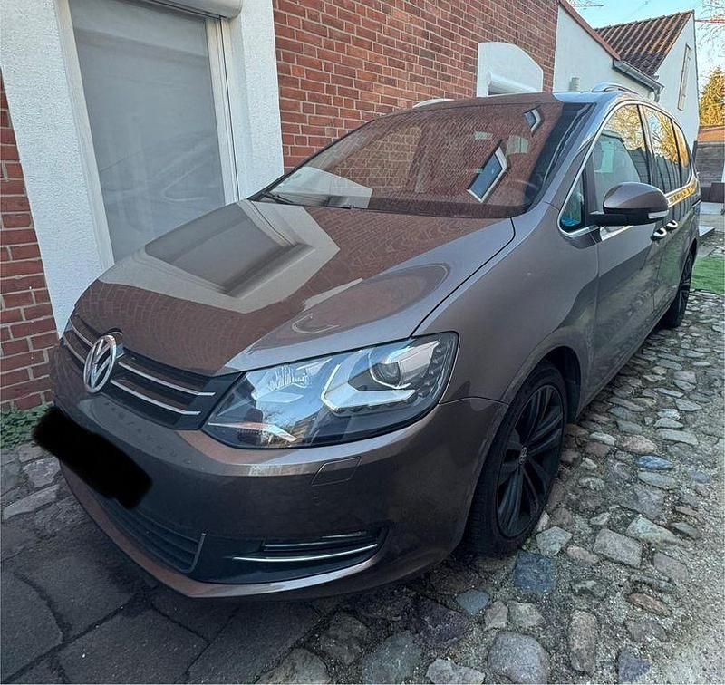 Gebraucht VW Sharan Highline 170 PS (125 kW) 2012 Braun Van / Kleinbus