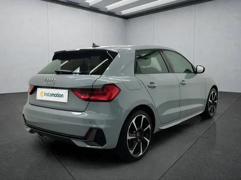 Gebraucht Audi A1 Sportback 116 PS (85 kW) 2025 Grau Kleinwagen