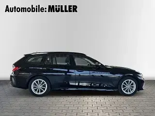Gebraucht BMW 318 150 PS (110 kW) 2023 Schwarz Kombi