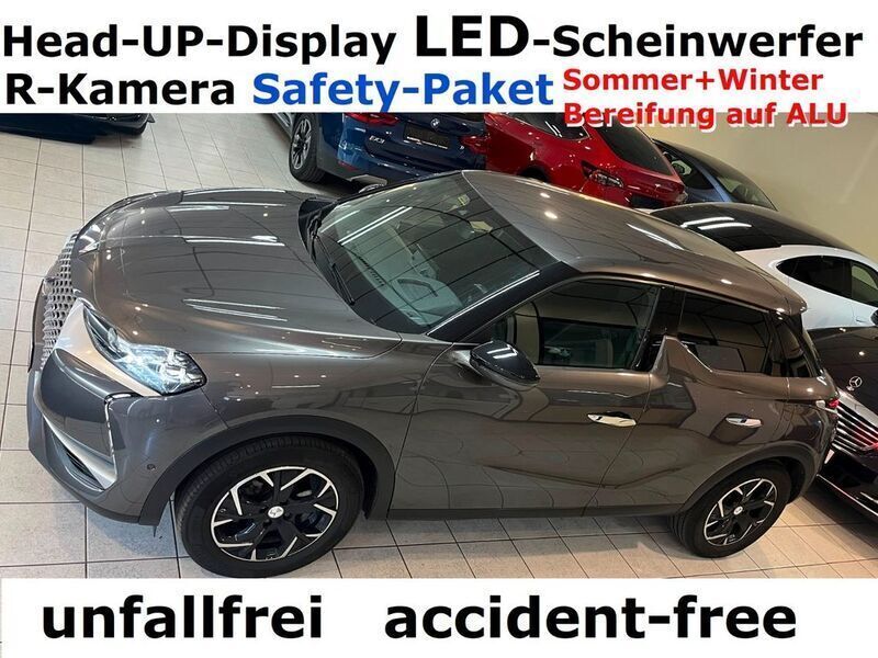 Platinumgrau metallic Gebraucht 2020 DS Automobiles DS3 Crossback E-Tense So Chic SUV | 13.800 € - Bild 1/4
