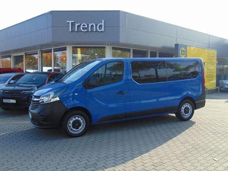Blau Gebraucht 2018 Opel Vivaro Van / Kleinbus | 21.850 € (Teuer) - Bild 1/4