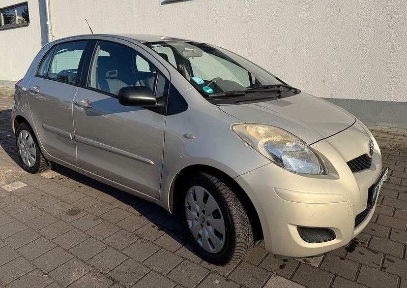 Gebraucht 2009 Toyota Yaris Limousine | 6.650 € (Teuer) - Bild 1/4