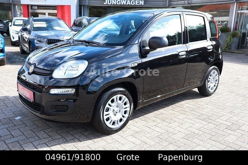 Neu Fiat Panda 69 PS (50 kW) 2025 Schwarz Kleinwagen