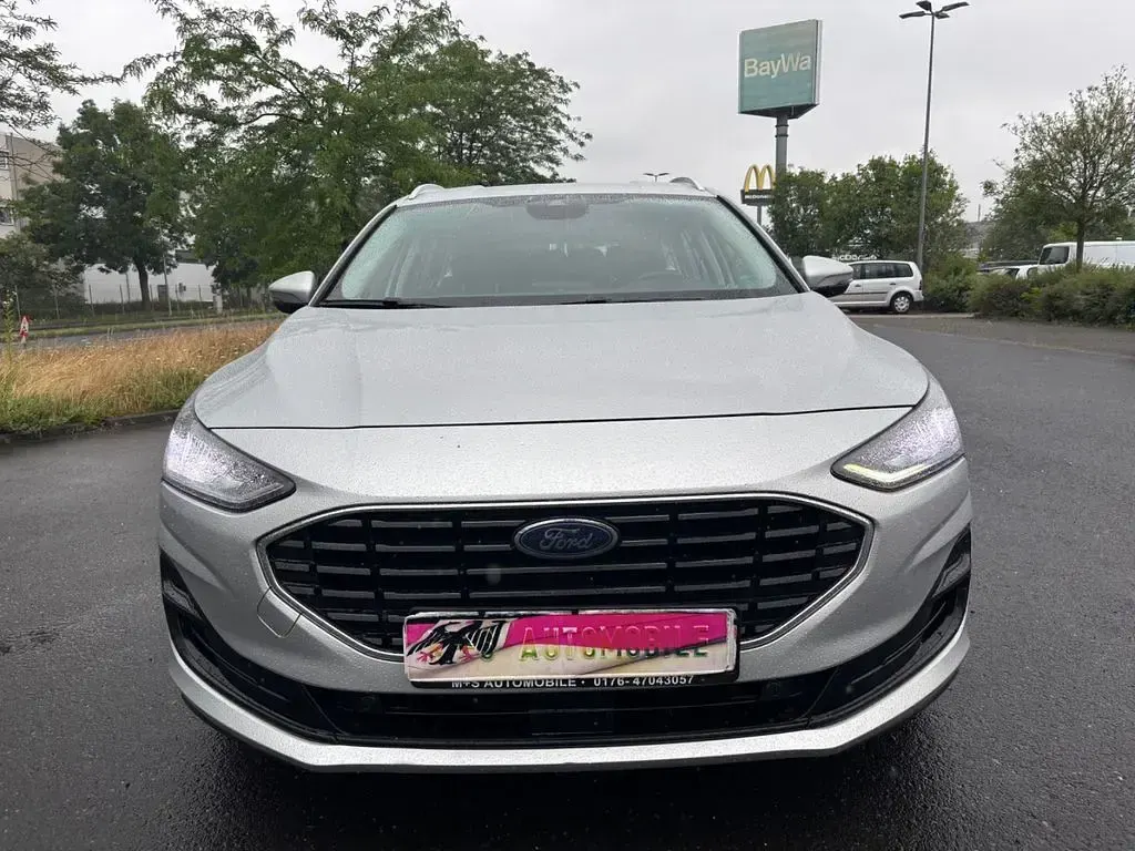 Gebraucht Ford Focus Style 120 PS (88 kW) 2022 Silber Limousine