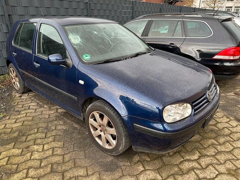 Gebraucht VW Golf IV 75 PS (55 kW) 2001 Blau Limousine