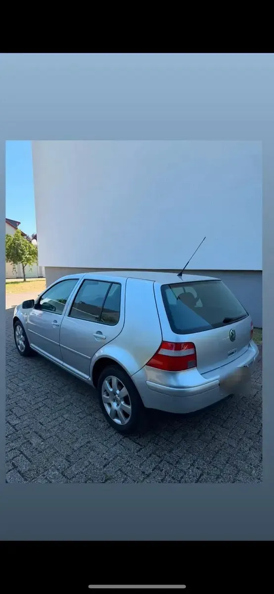 Gebraucht VW Golf IV 105 PS (77 kW) 2003 Silber Limousine