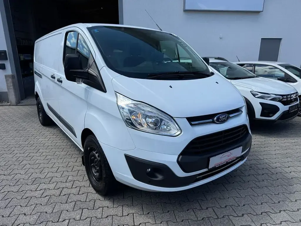 Gebraucht Ford Transit Custom Trend 170 PS (125 kW) 2017 Weiß Van / Kleinbus