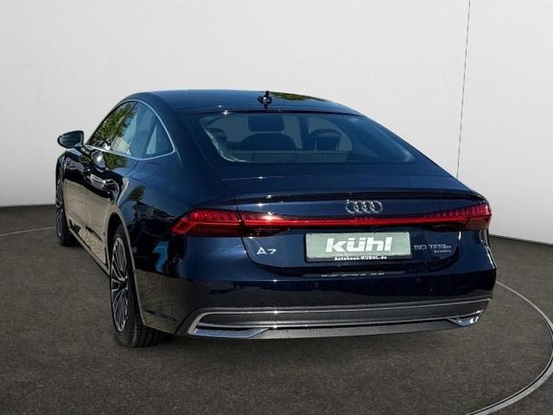 Gebraucht Audi A7 299 PS (219 kW) 2022 Firmamentblau metallic Limousine