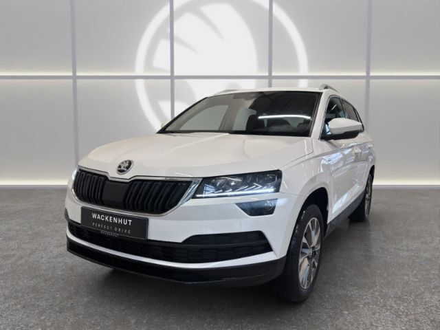 Weiss Gebraucht 2020 Skoda Karoq Clever SUV | 25.960 € (Etwas zu teuer) - Bild 1/4