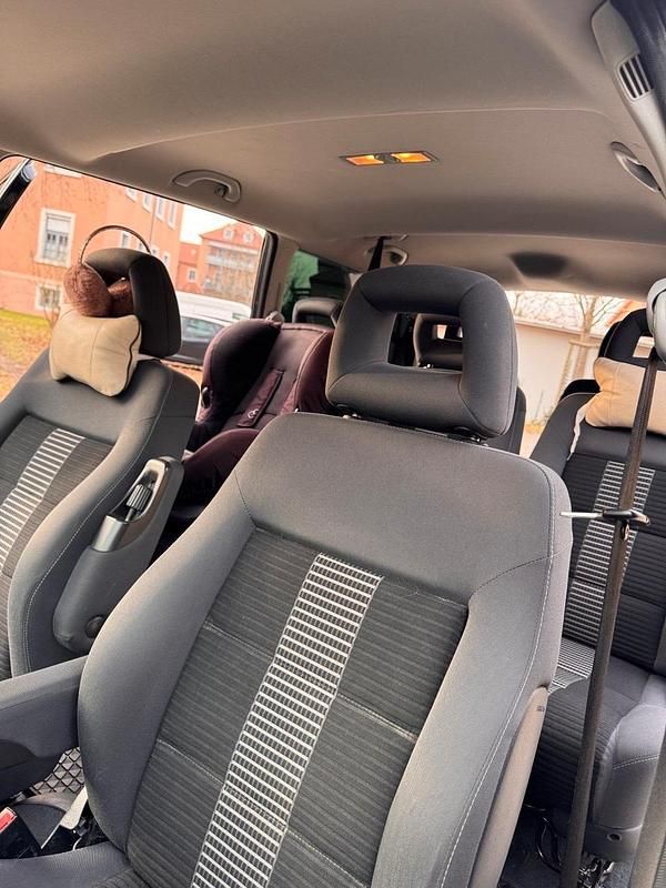 Gebraucht VW Sharan United 116 PS (85 kW) 2009 Schwarz Van / Kleinbus