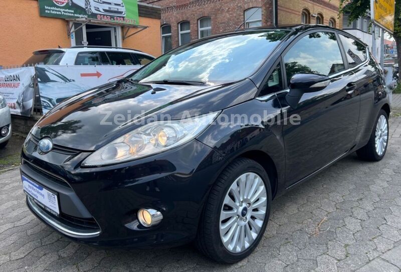 Schwarz Gebraucht 2009 Ford Fiesta Titanium Kleinwagen | 4.499 € (Fairer Preis) - Bild 1/4