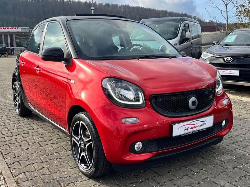 Schwarz Gebraucht 2015 Smart ForFour Basis Kleinwagen | 6.499 € (Fairer Preis) - Bild 1/4