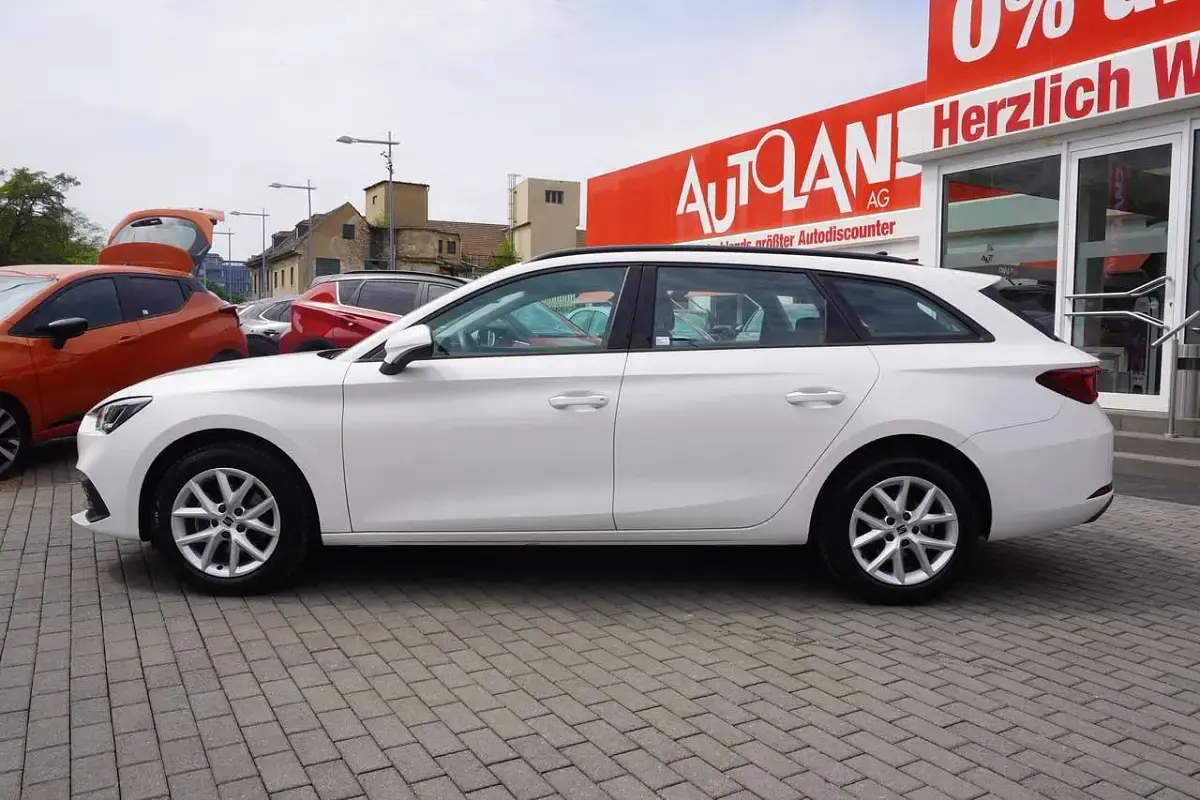 Gebraucht Seat Leon ST Style 110 PS (80 kW) 2023 Weiß Kombi