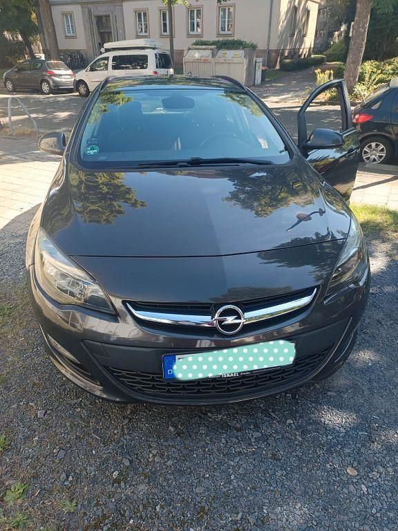 Braun Gebraucht 2012 Opel Astra Edition Limousine | 4.000 € (Guter Preis) - Bild 1/4