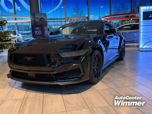 Neu Ford Mustang GT Fastback 446 PS (328 kW) 2025 Schwarz Coupé