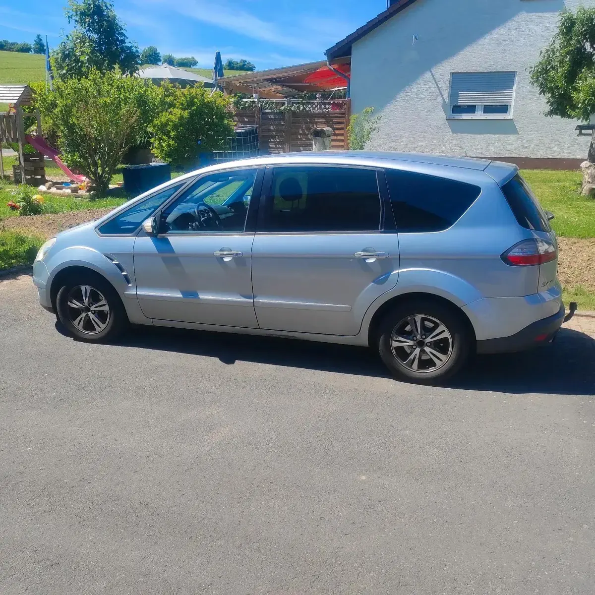 Gebraucht Ford S-MAX Titanium 179 PS (131 kW) 2009 Silber Van / Kleinbus
