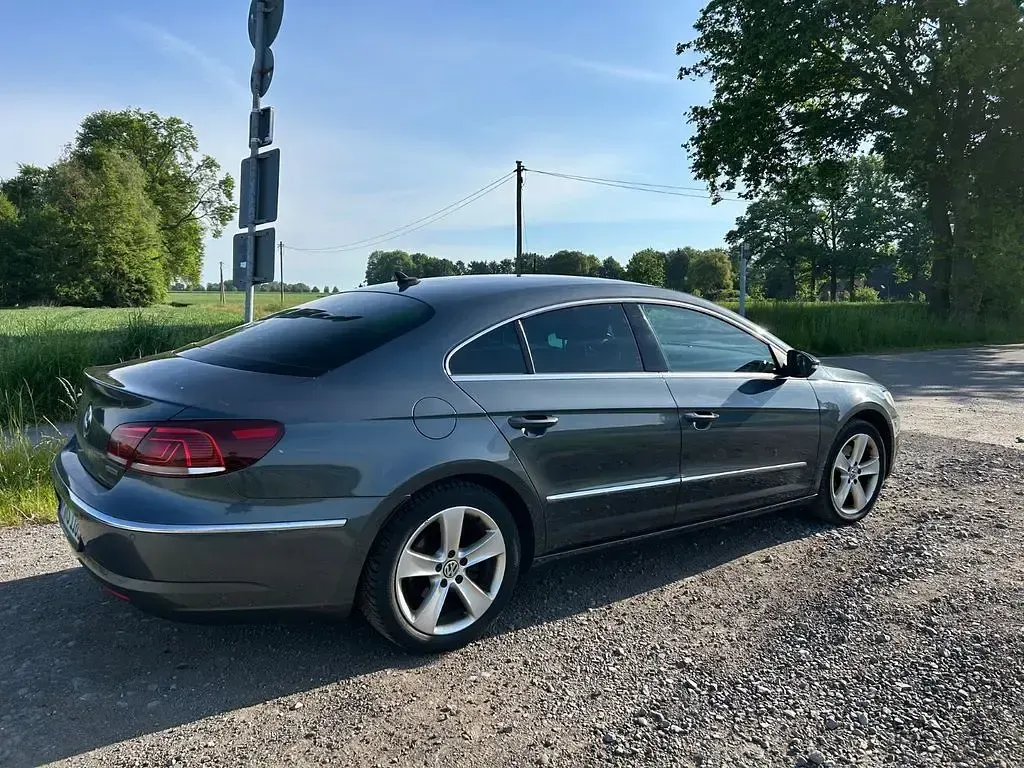 Usata VW CC 140 CV (102 kW) 2012 Grigio Berlina
