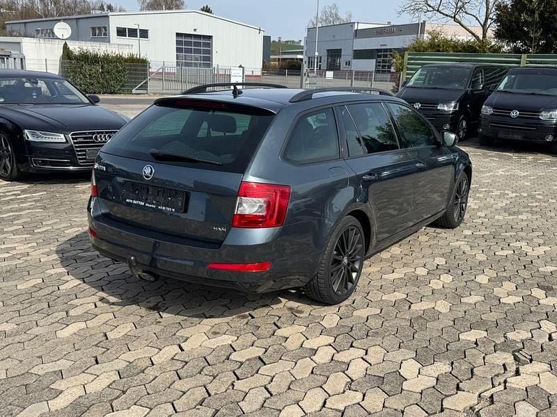 Gebraucht Skoda Octavia Style 150 PS (110 kW) 2017 Grau Kombi