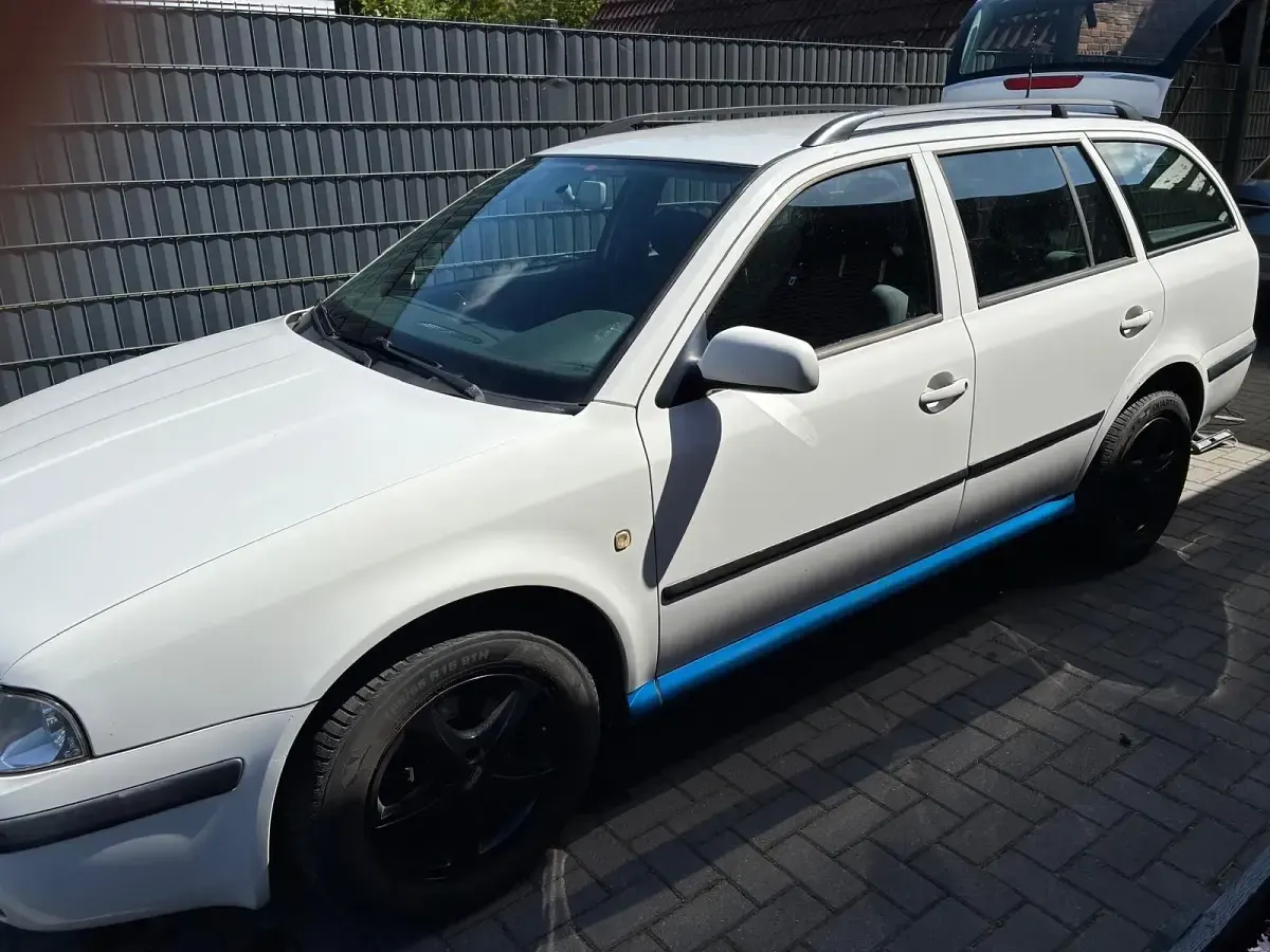 Gebraucht Skoda Octavia 101 PS (74 kW) 2007 Weiß Kombi