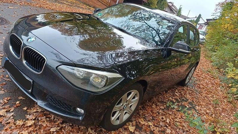 Gebraucht BMW 116 Efficient Dynamics 116 PS (85 kW) 2012 Schwarz Kleinwagen