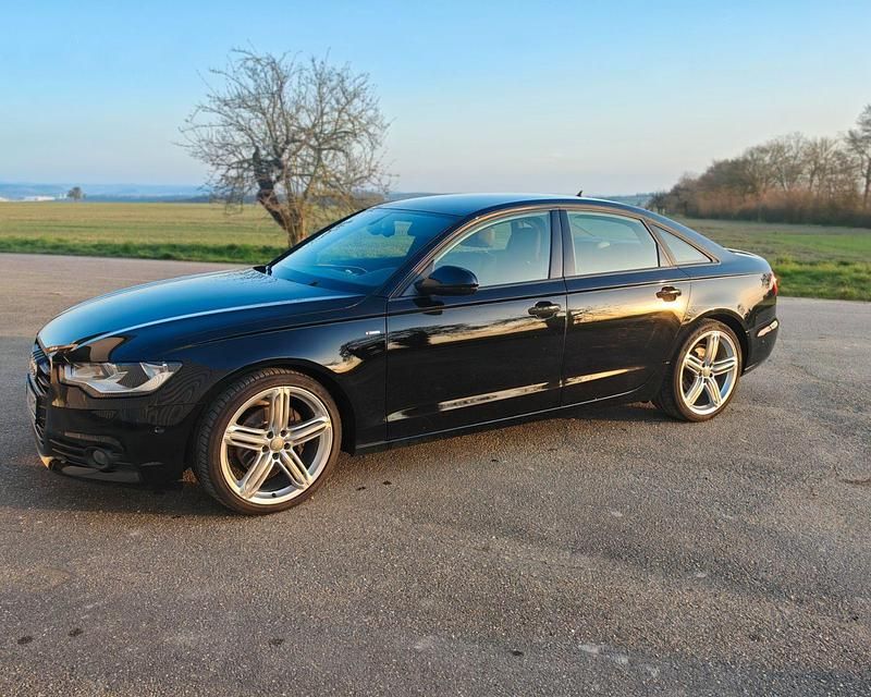 Gebraucht Audi A6 Sport 179 PS (131 kW) 2013 Schwarz Limousine