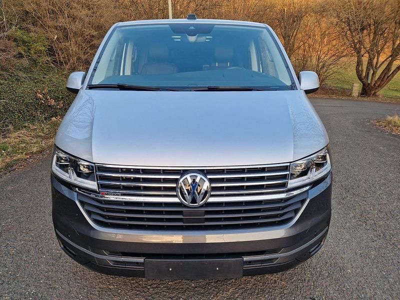 Gebraucht VW Multivan Generation Six 204 PS (150 kW) 2022 Grau Van