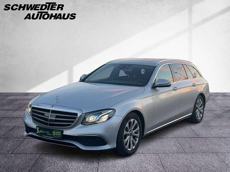 Gebraucht Mercedes E220 Exclusive 194 PS (142 kW) 2019 Iridiumsilber  metalliclack Kombi