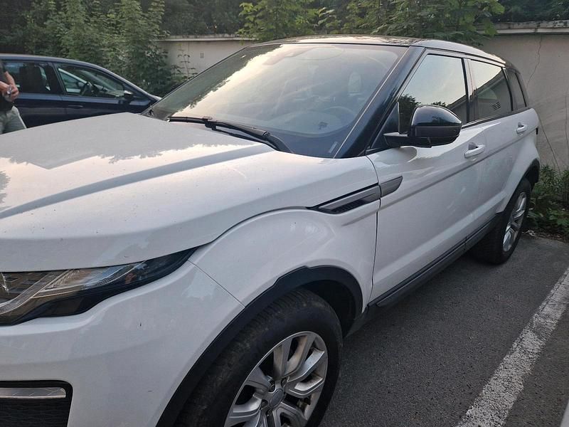 Weiß Gebraucht 2017 Land Rover Range Rover evoque SUV | 16.000 € (Guter Preis) - Bild 1/4