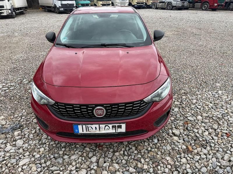 Gebraucht Fiat Tipo More 95 PS (69 kW) 2018 Limousine