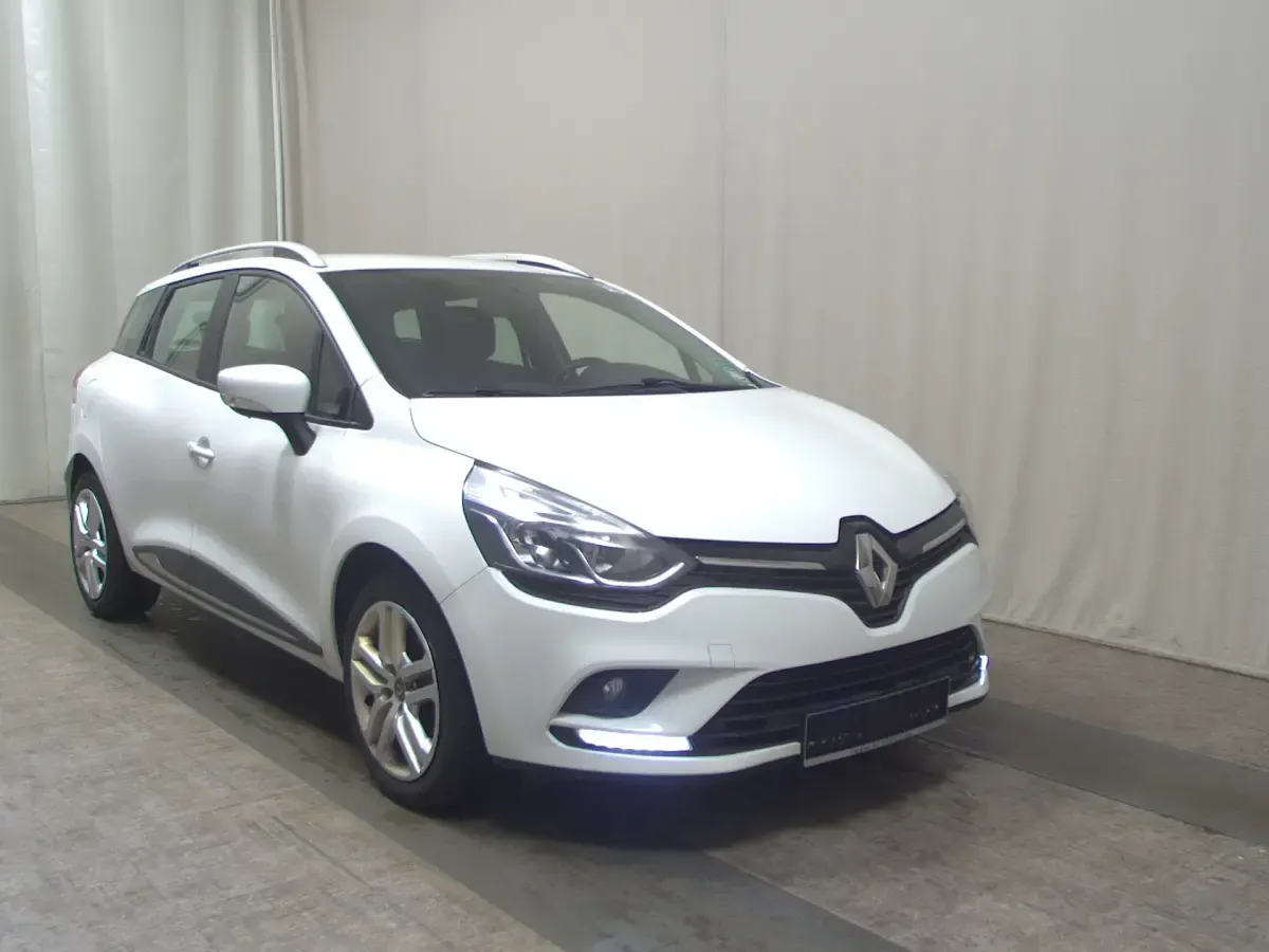 Gebraucht Renault Clio 90 PS (66 kW) 2019 Gletscherweiss