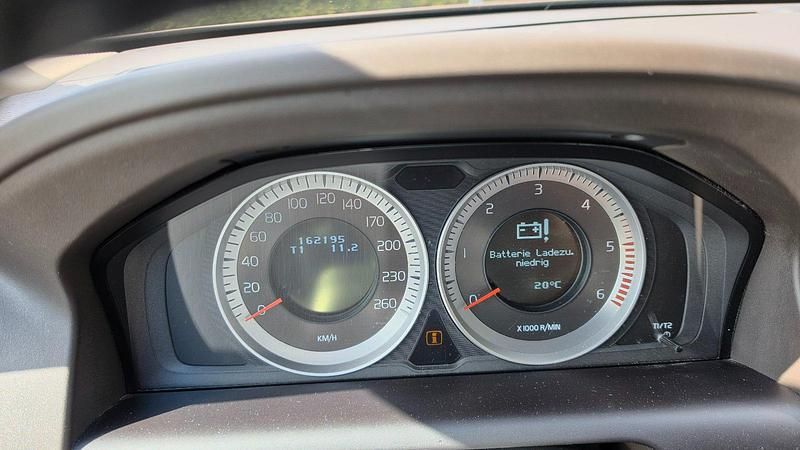 Gebraucht Volvo XC60 163 PS (119 kW) 2011 Braun SUV