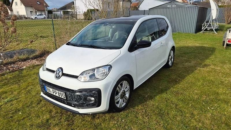 Gebraucht VW up! Beats 90 PS (66 kW) 2017 Weiß Kleinwagen
