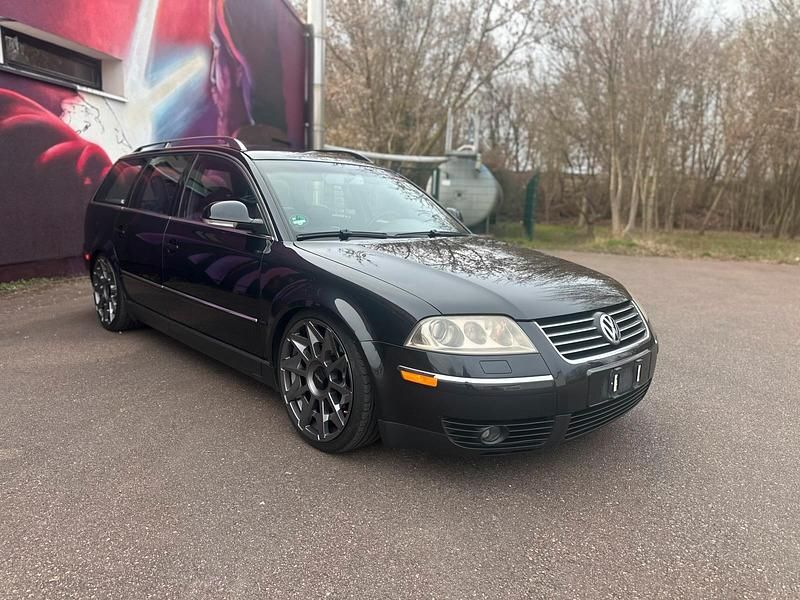 Gebraucht VW Passat 200 PS (147 kW) 2004 Schwarz Kombi