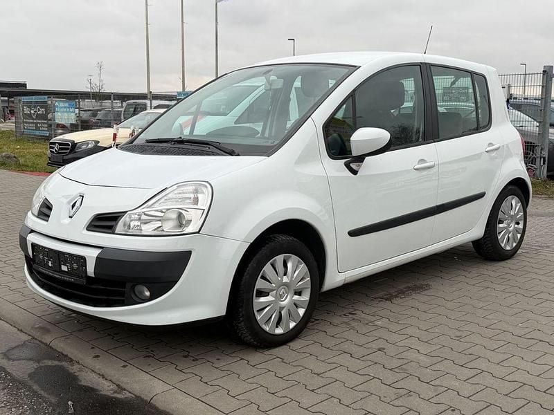 Gebraucht Renault Modus Dynamique 111 PS (81 kW) 2012 Weiß Van / Kleinbus