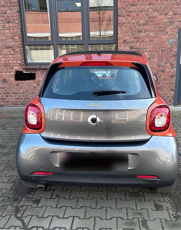 Gebraucht Smart ForFour Passion 71 PS (52 kW) 2015 Grau Kleinwagen