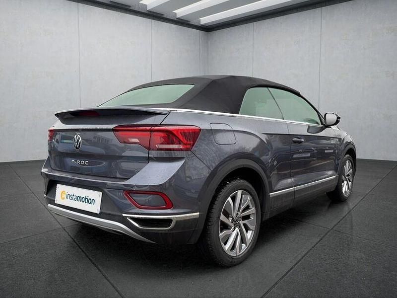 Gebraucht VW T-Roc 150 PS (110 kW) 2025 Grau SUV