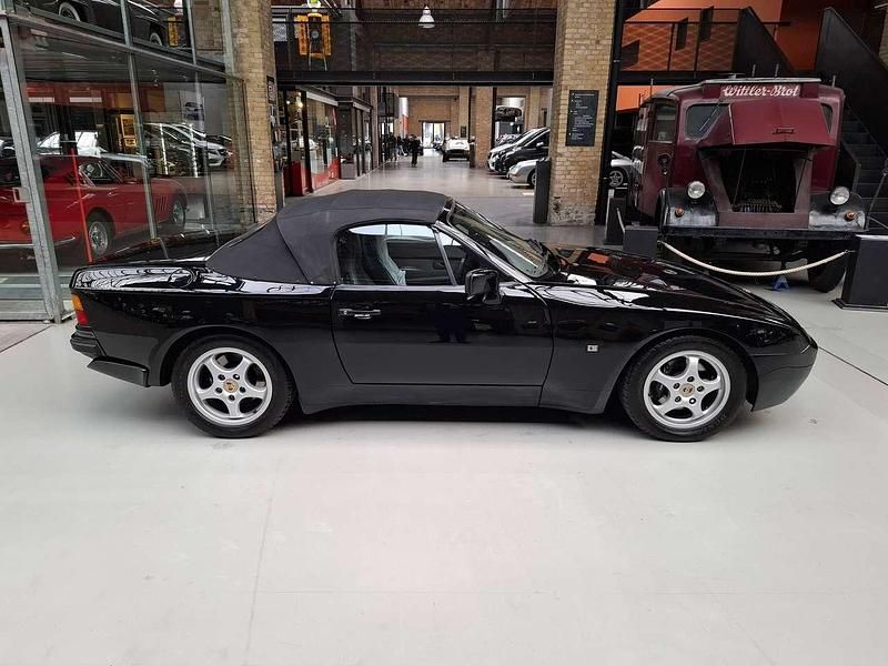 Gebraucht Porsche 944 S2 211 PS (155 kW) 1991 Schwarz 040 Cabrio