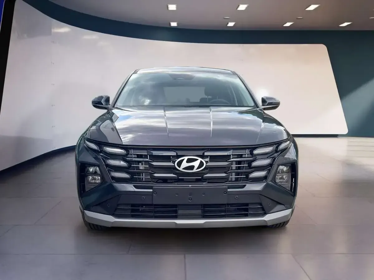 Neu Hyundai Tucson Trend 150 PS (110 kW) 2026 Pe2 ecotronic gray pearl SUV