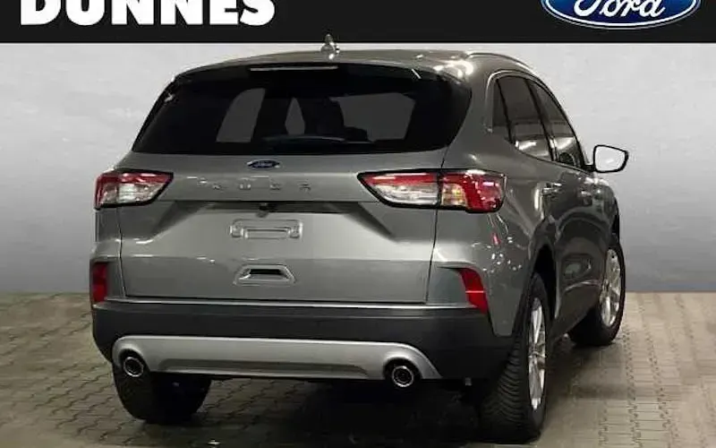 Gebraucht Ford Kuga Titanium 151 PS (111 kW) 2023 Silber SUV