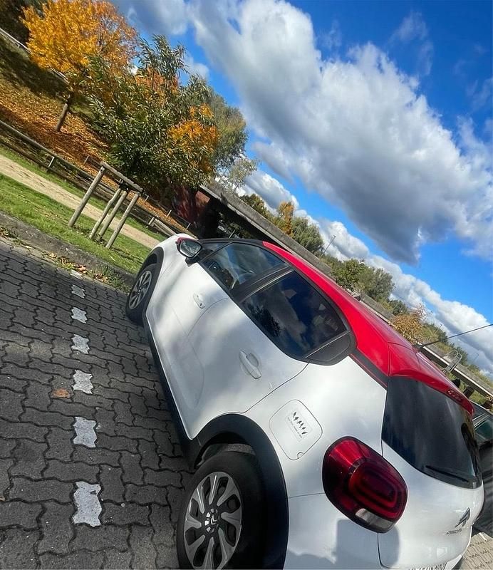 Gebraucht Citroën C3 82 PS (60 kW) 2017 Weiß Kleinwagen