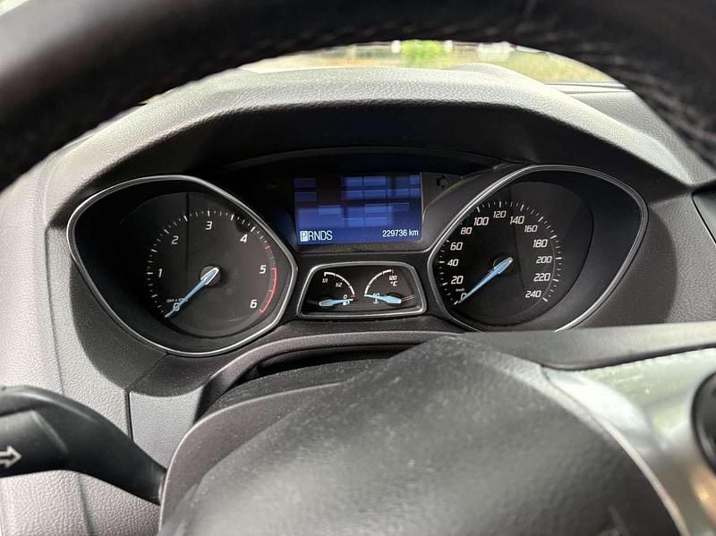 Gebraucht Ford Focus Titanium 163 PS (119 kW) 2011 Schwarz Limousine