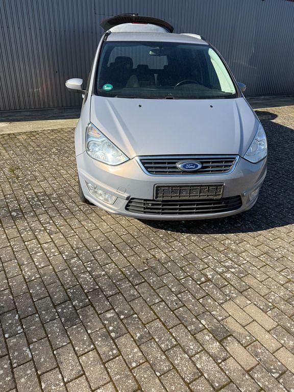 Gebraucht Ford Galaxy Titanium 140 PS (102 kW) 2010 Grau Van / Kleinbus