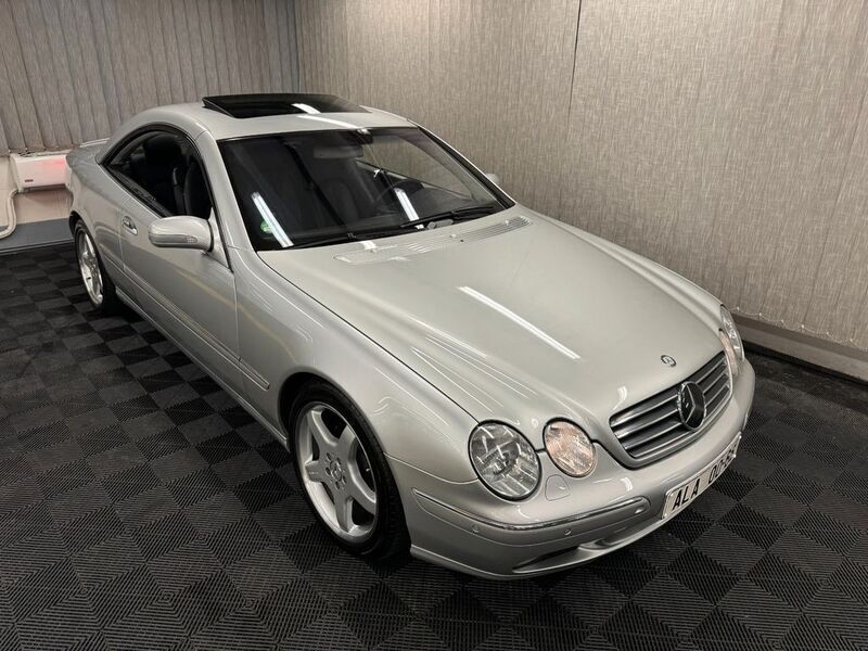 Silber Gebraucht 2001 Mercedes CL55 AMG AMG Coupé | 22.999 € - Bild 1/4