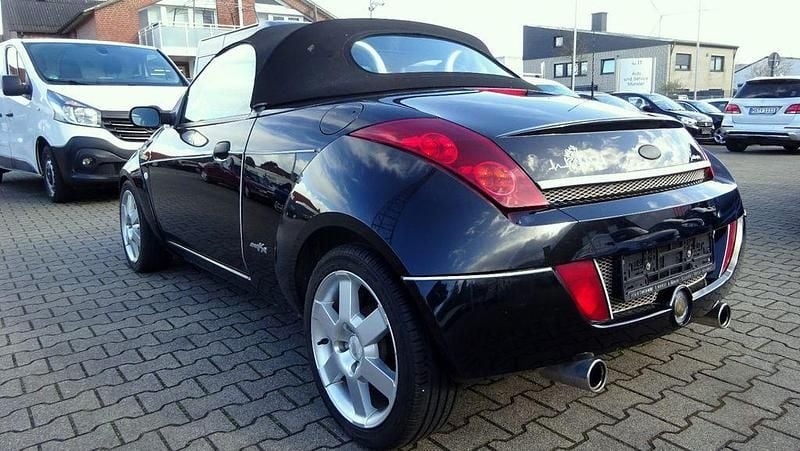 Gebraucht Ford StreetKa 95 PS (69 kW) 2003 Schwarz Cabrio