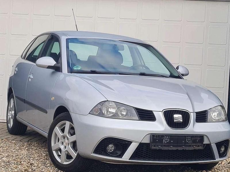 Grau Gebraucht 2007 Seat Ibiza Comfort Kleinwagen | 4.999 € - Bild 1/4