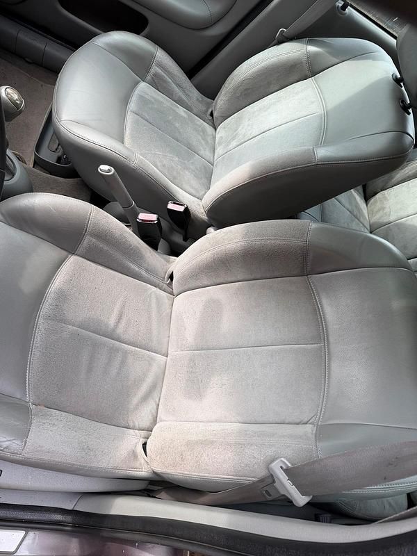 Gebraucht Renault Clio II Initiale Paris 98 PS (72 kW) 2002 Grau Kleinwagen