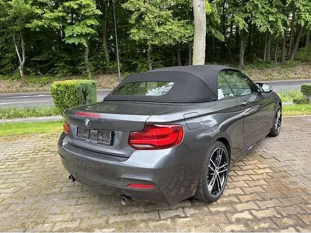 Gebraucht BMW M240i M Sport 340 PS (250 kW) 2021 Mineralgrau metallic Coupé