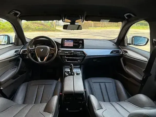 Gebraucht BMW 530e Shadowline 2022 Andere Kombi