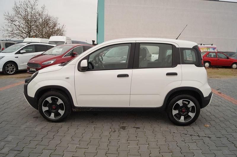 Gebraucht Fiat Panda Cross Cross 69 PS (50 kW) 2023 Weiß Kleinwagen